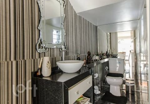 Image 15 - 248742